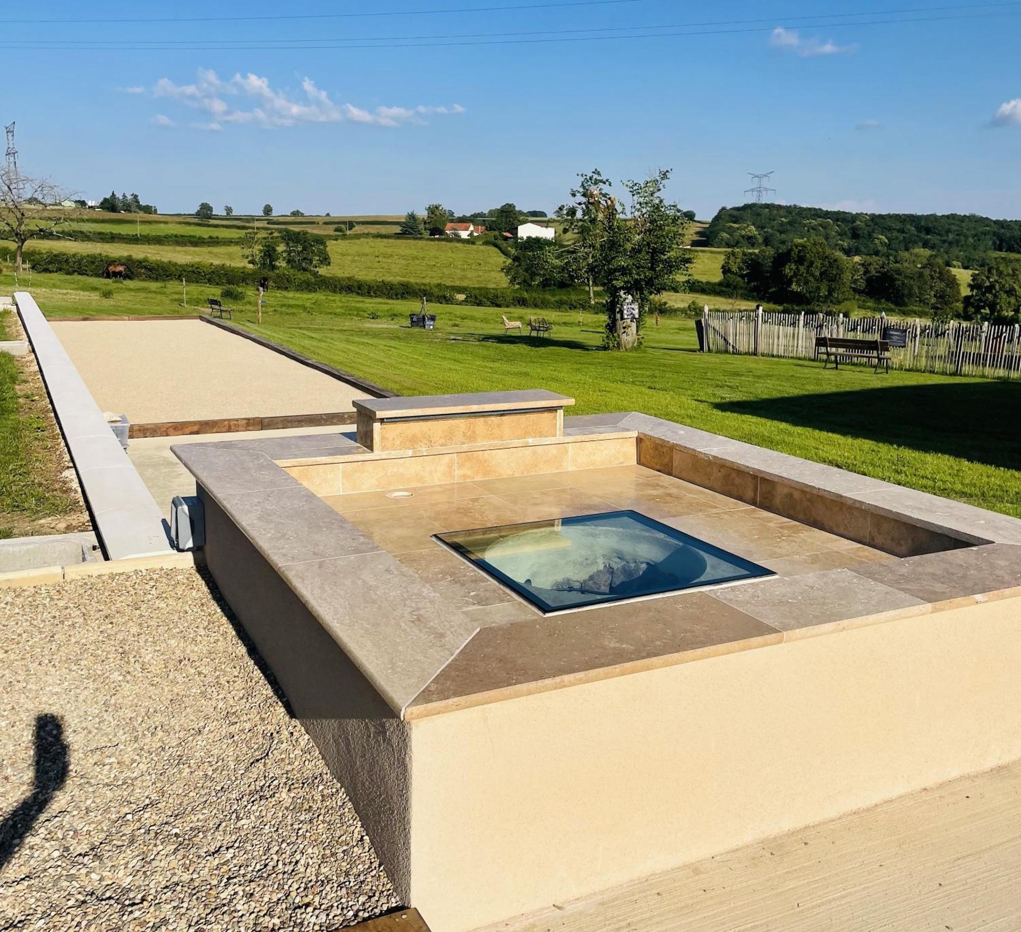 Le Lodge Spa Saint-Laurent-d'Andenay エクステリア 写真